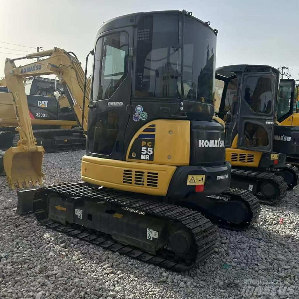 Komatsu 55-2 Bageri gusjeničari