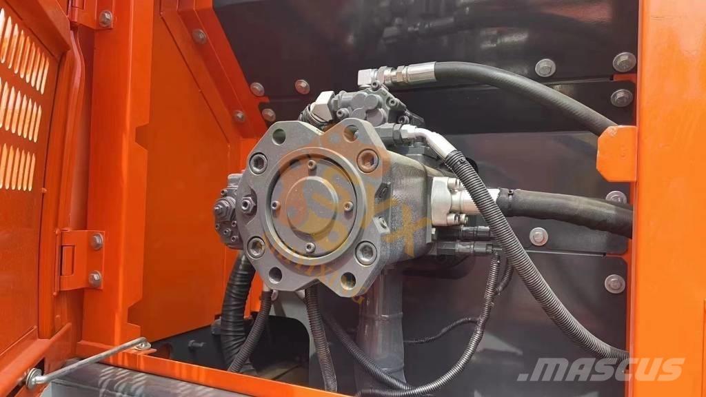 Doosan DX 225 LC Bageri gusjeničari