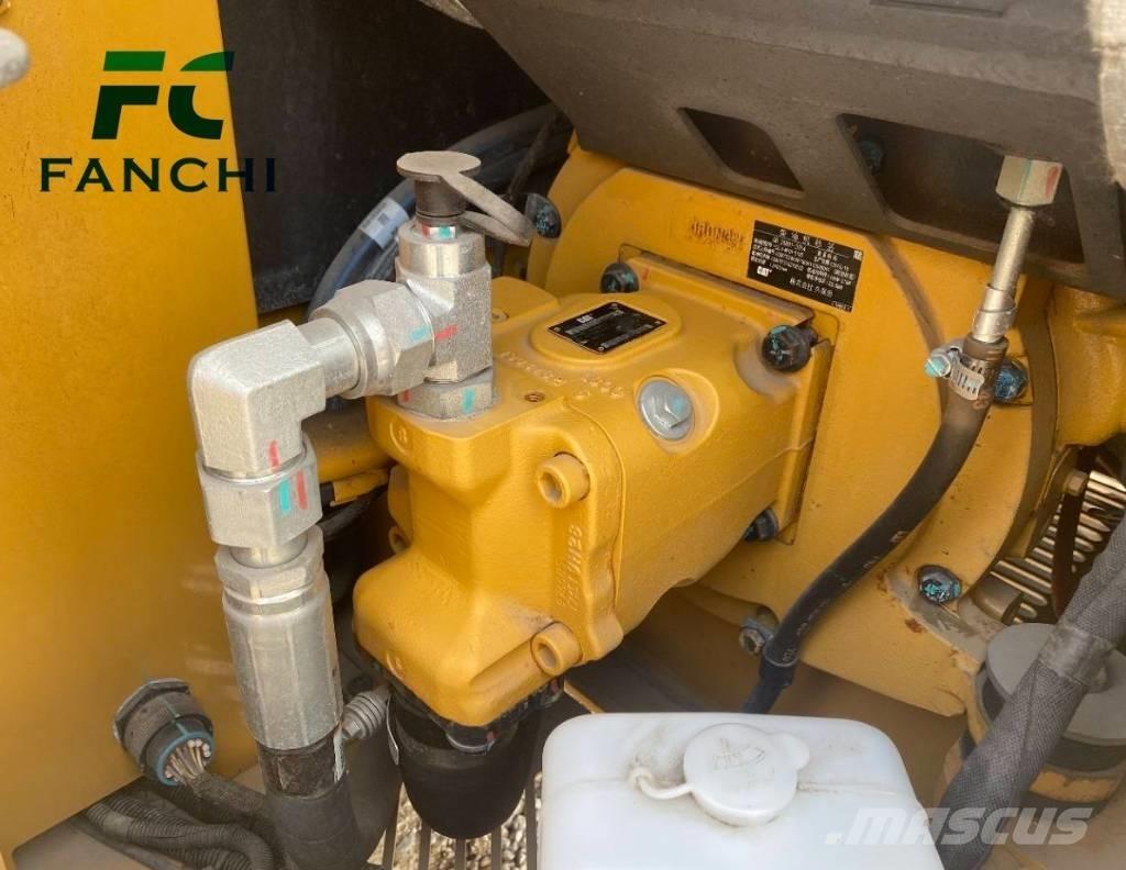 CAT 306 Bageri gusjeničari