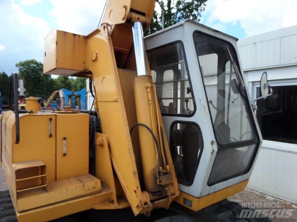 Hitachi EX 60 Kranovi sa gusjenicama