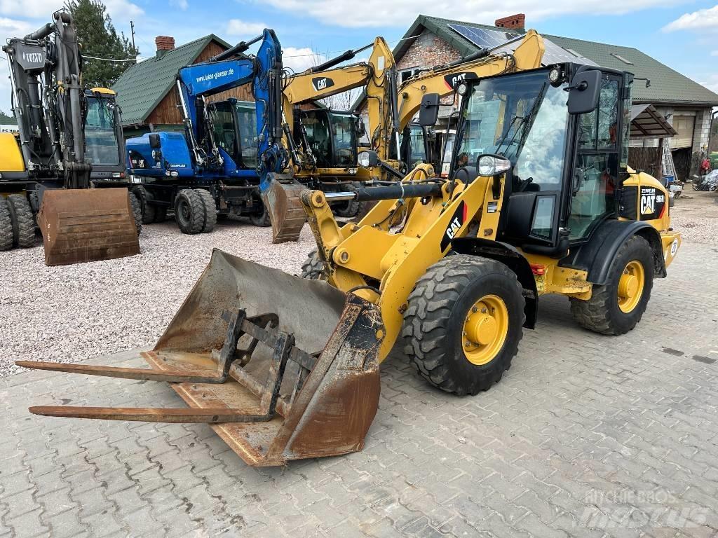CAT 906 H 2 Utovarivači na kotačima