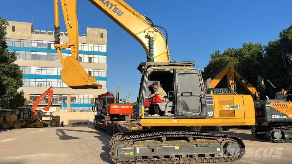 Komatsu PC 220-8 Bageri gusjeničari