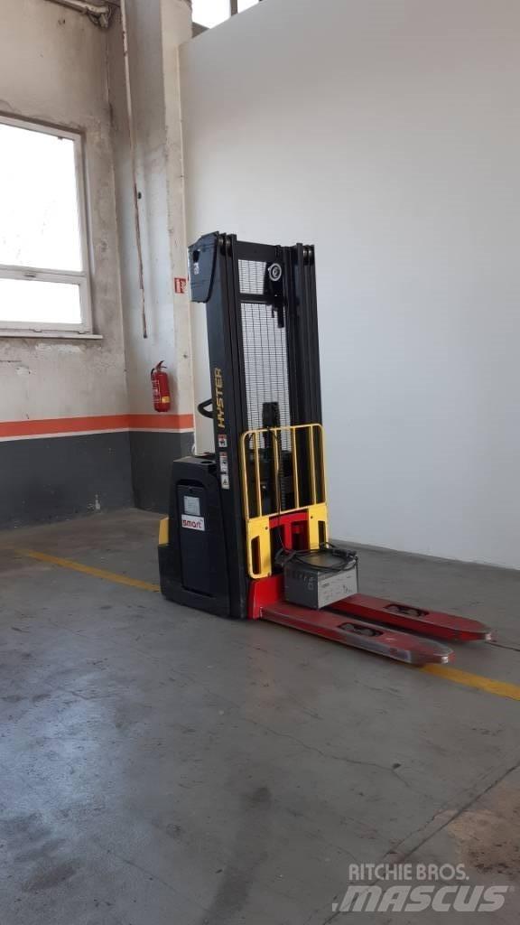 Hyster S1.6 Ručni električni viličar