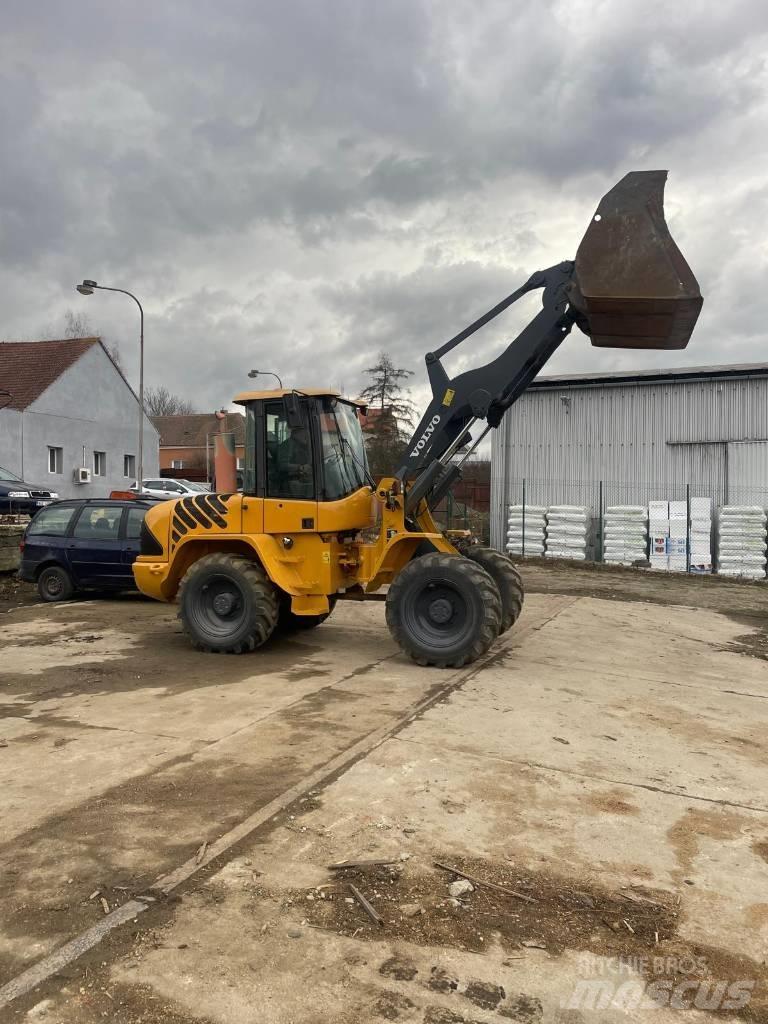 Volvo L 40 B Utovarivači na kotačima