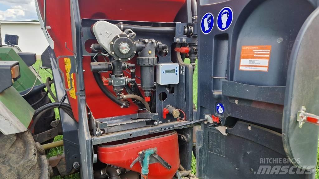 Kverneland B18 Ugradene prskalice