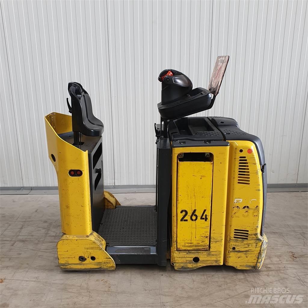 Linde P30C Vučna vozila