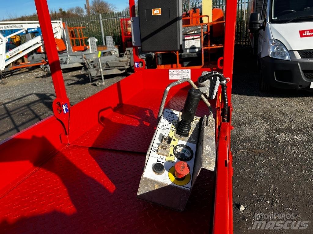 SkyJack SJ 3219 Škaraste platforme