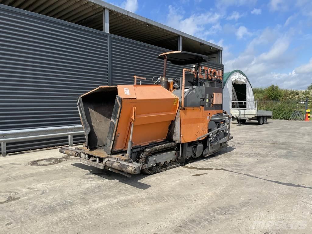 ABG TITAN 2820 Asfaltni finišeri