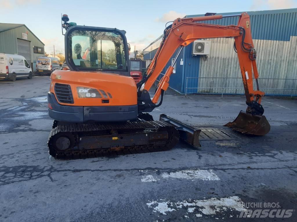 Doosan DX 63-3 Bageri gusjeničari