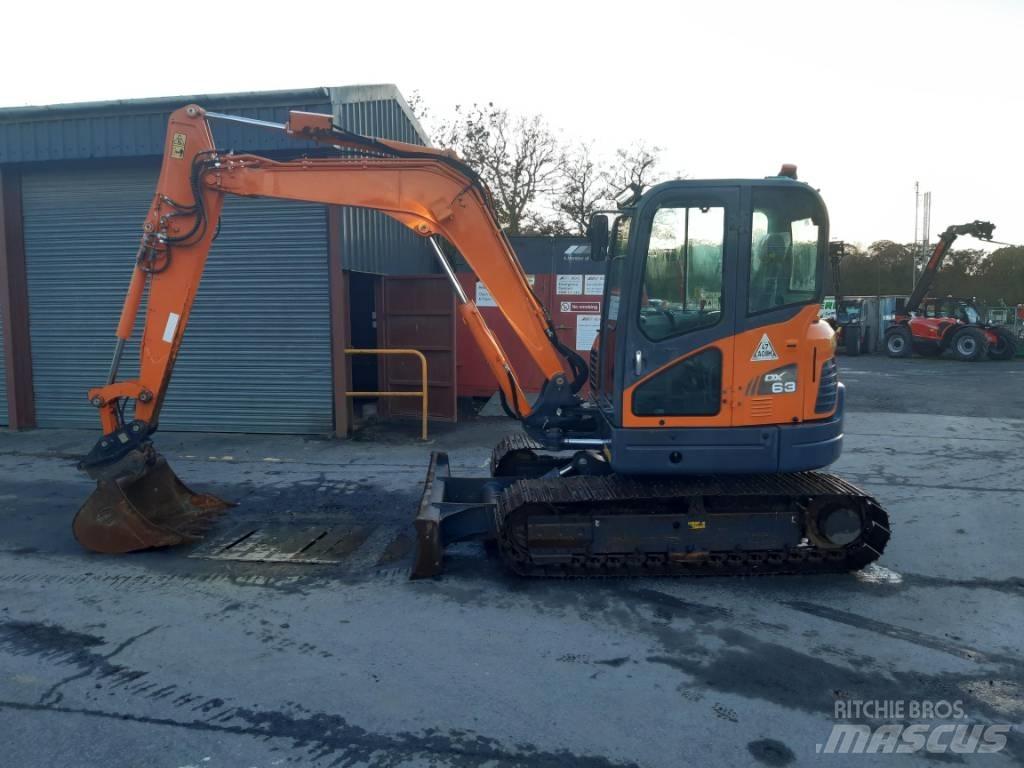 Doosan DX 63-3 Bageri gusjeničari