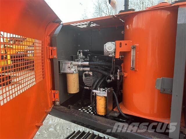 Hitachi ZX120 Bageri gusjeničari