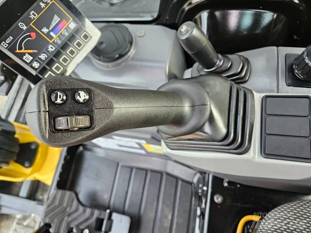 CAT 303 CR Mini bageri <7t