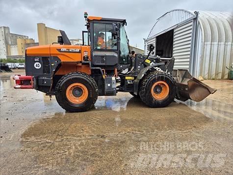 Doosan DL 250-7 Utovarivači na kotačima