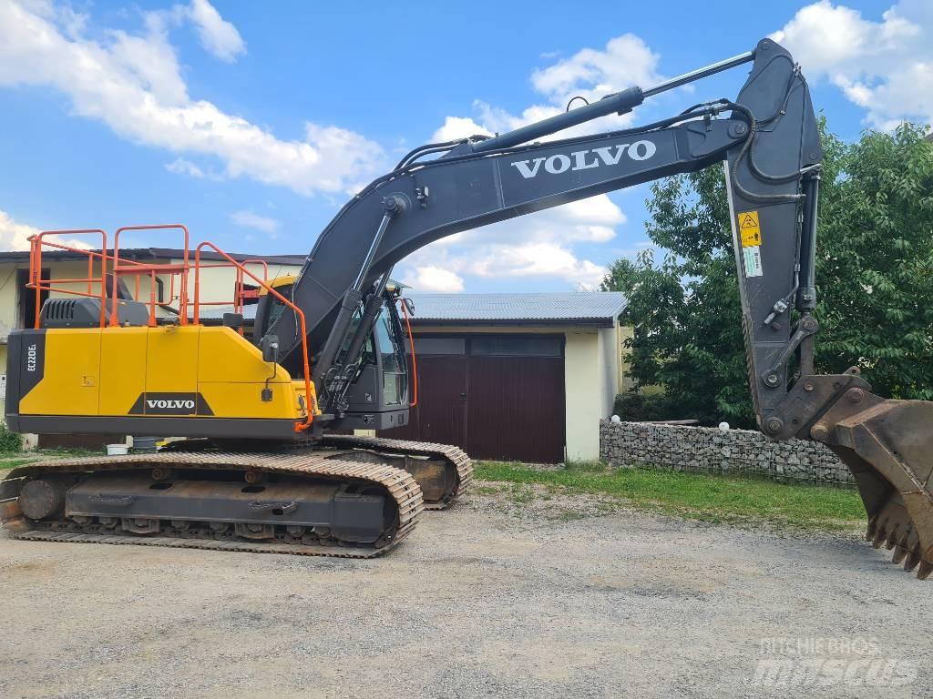Volvo EC 220 E Bageri gusjeničari