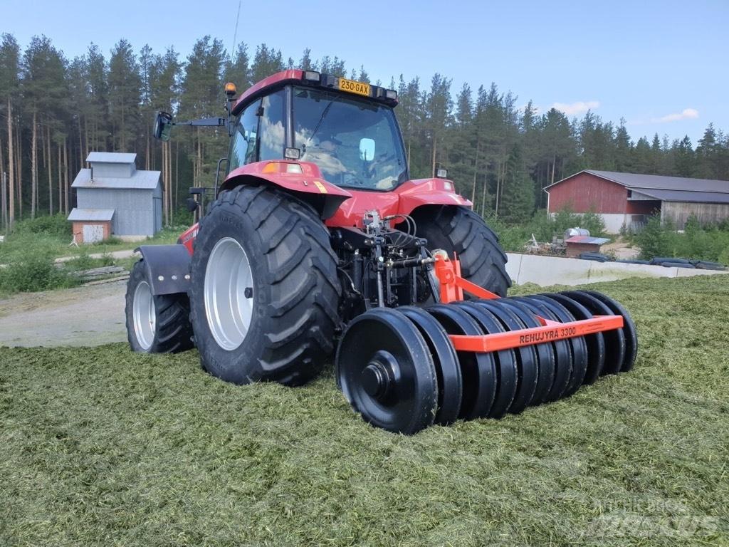 Rehujyrä 3300 Ostala oprema za žetvu stočne hrane