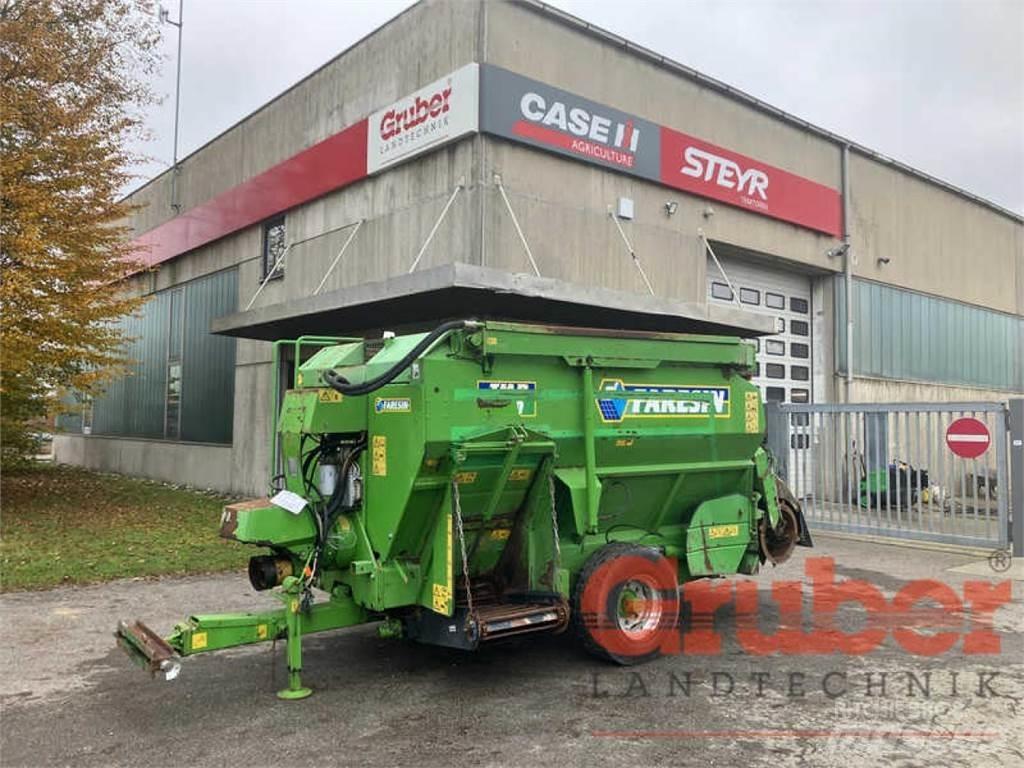 Faresin TMR 850 Mikser hranilice