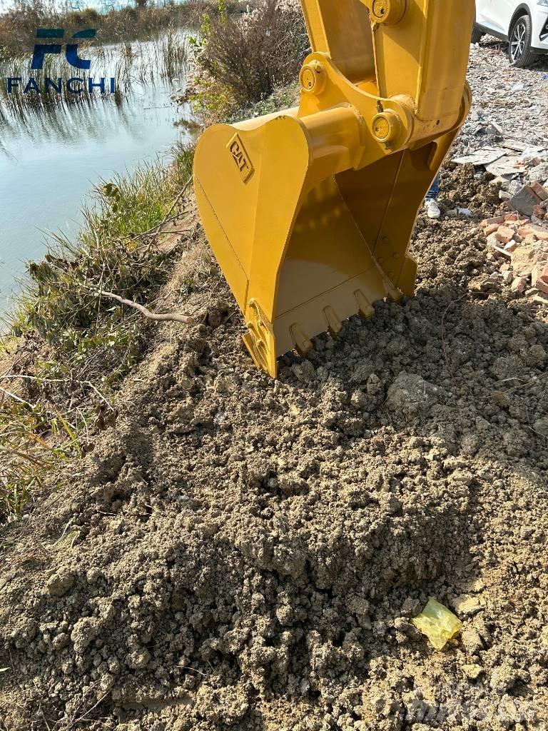 CAT 320 D Bageri gusjeničari