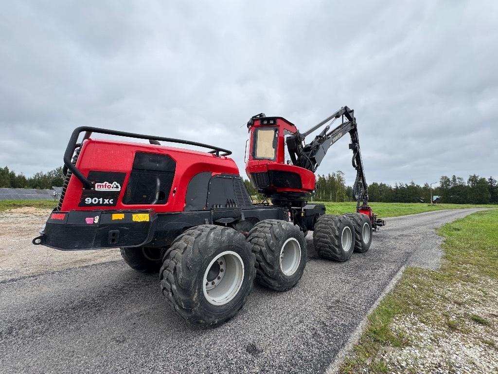 Komatsu 901 XC Harversteri