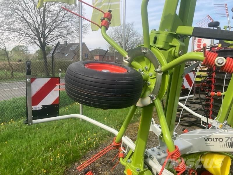 CLAAS Volto 700 Okretači i sakupljači sijena