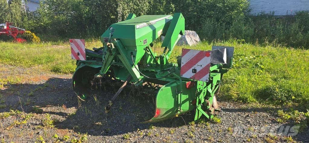 John Deere 131 Uređaji za kosilice