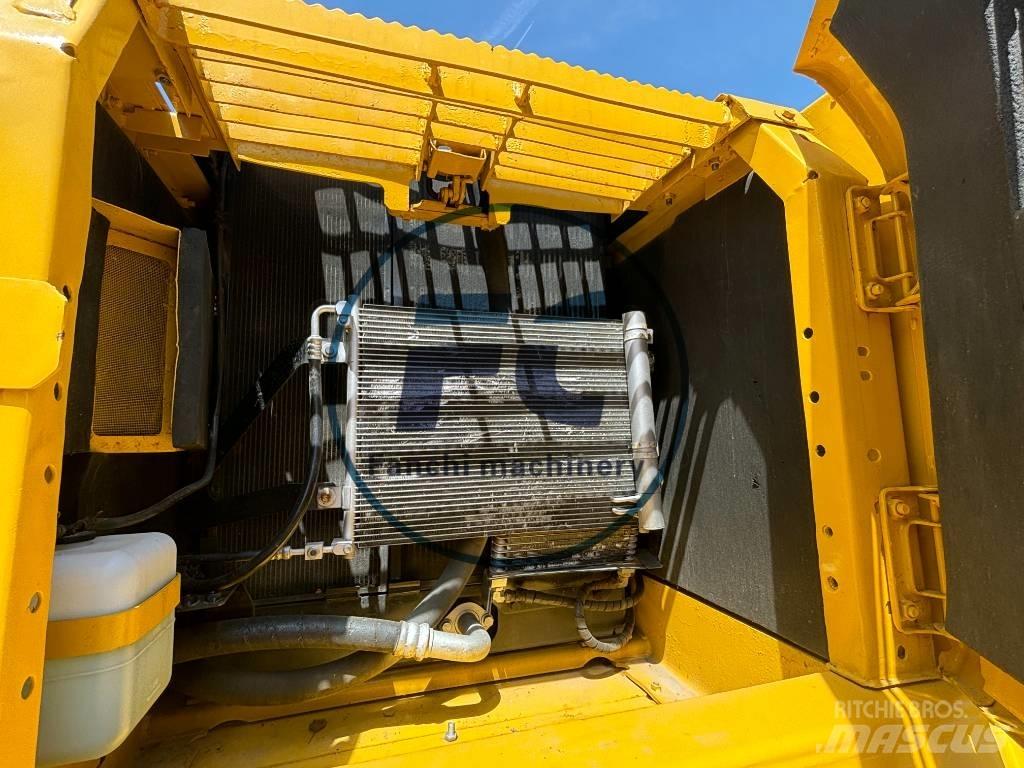 Komatsu PC 220 Bageri gusjeničari