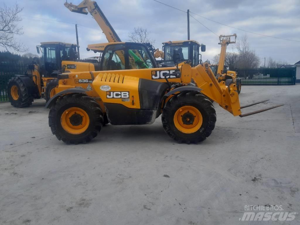 JCB 536-60 Poljoprivredni teleskopski utovarivači