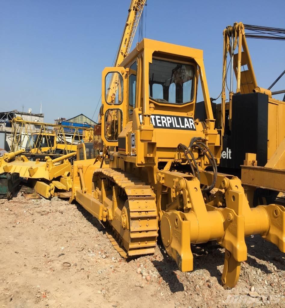 CAT D 8 K Buldožeri gusjeničari