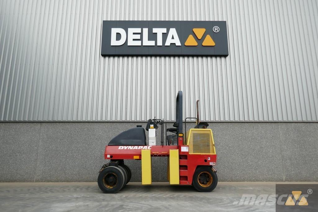 Dynapac CP142 Gumeni valjci na kotačima