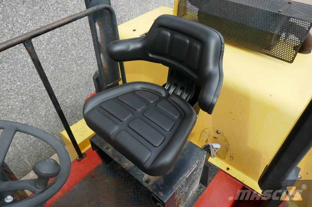 Dynapac CP142 Gumeni valjci na kotačima