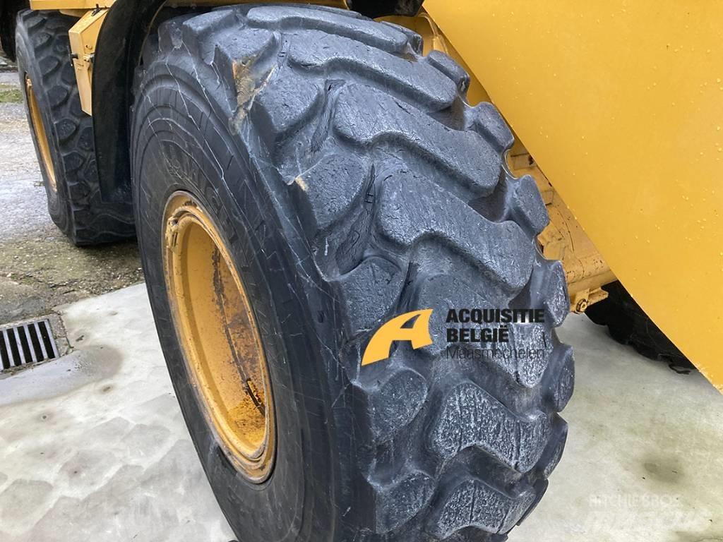 CAT 930M Utovarivači na kotačima