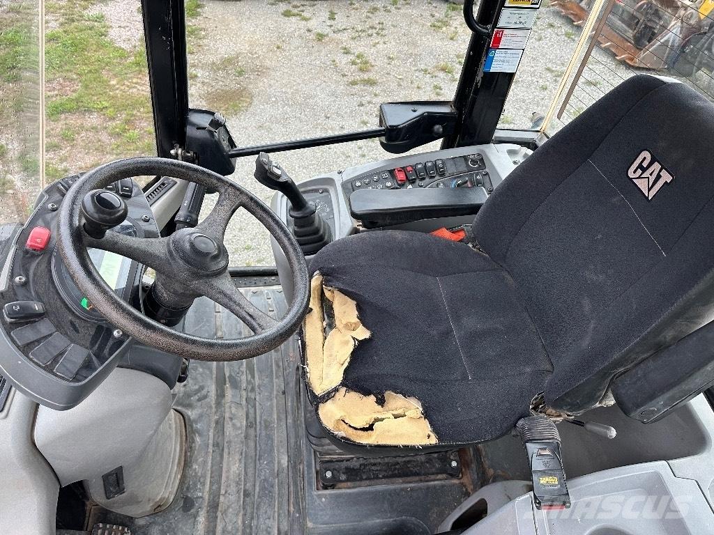 CAT 908M Radlader Utovarivači na kotačima