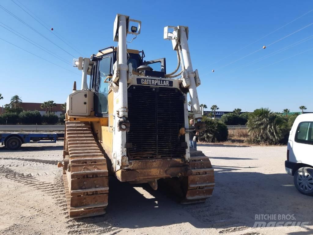 CAT D 7 R II Buldožeri gusjeničari
