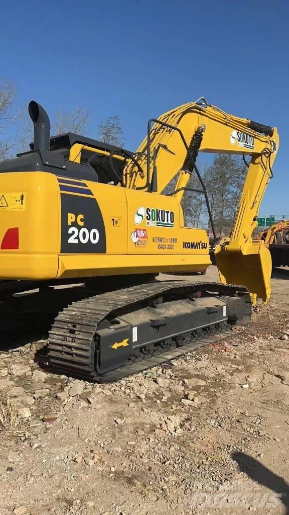 Komatsu pc200-8 Bageri gusjeničari