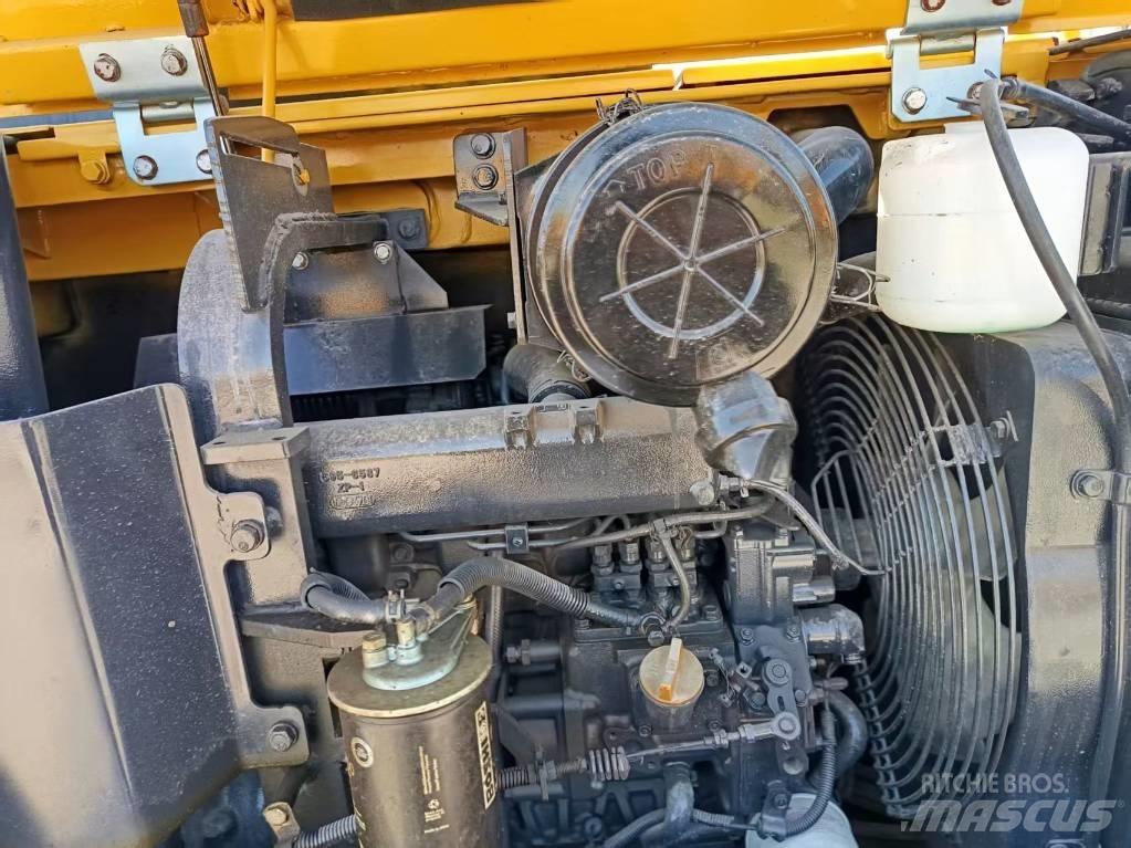Komatsu PC56 Bageri gusjeničari