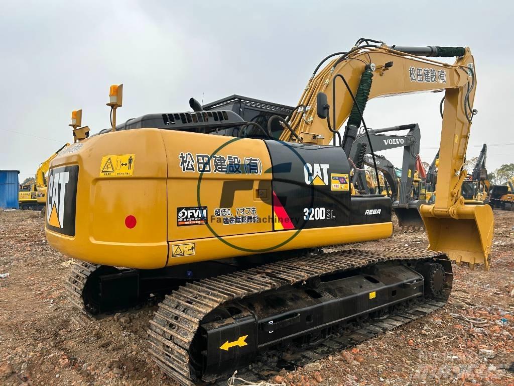 CAT 320 D2L Bageri gusjeničari