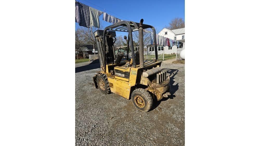 CAT V 40 E Viličari - ostalo