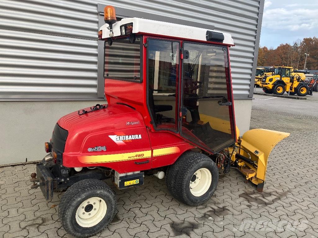 Shibaura CM 374 Pomoćni strojevi