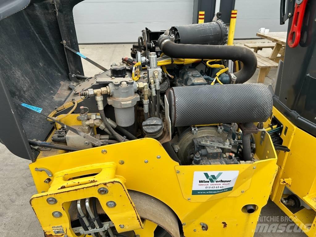 Bomag BW 120 AD-5 Valjci sa dvojnim bubnjem