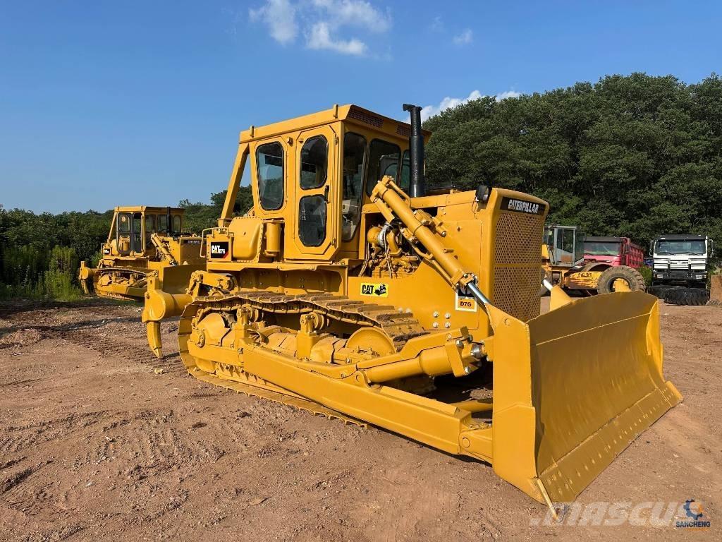 CAT D 7 G Buldožeri gusjeničari