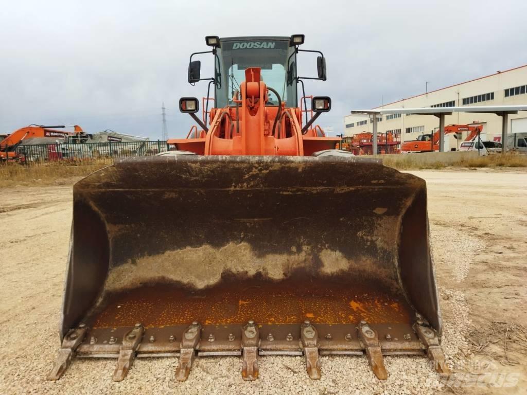 Doosan DL 300 Utovarivači na kotačima