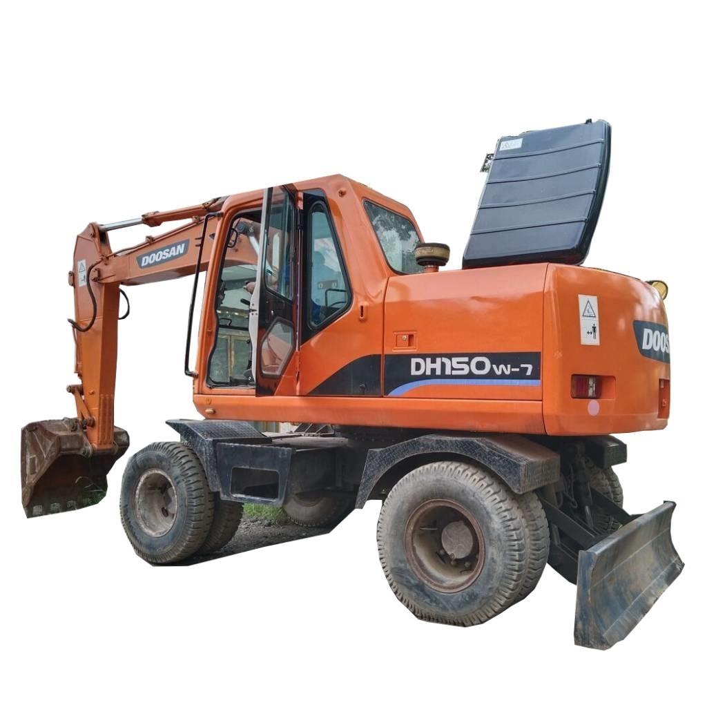 Doosan DH 150 W-7 Bageri na kotačima