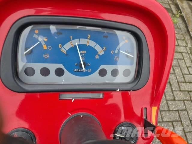 Shibaura 324 SX HST Traktori