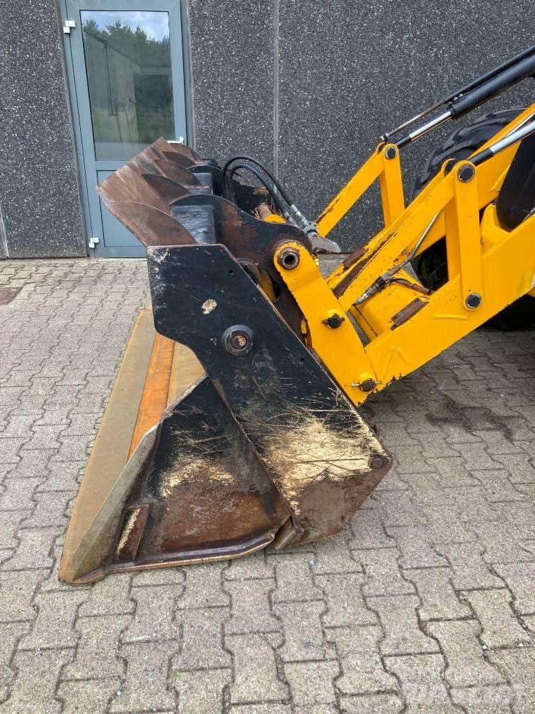 JCB 4 CX Utovarni rovokopači