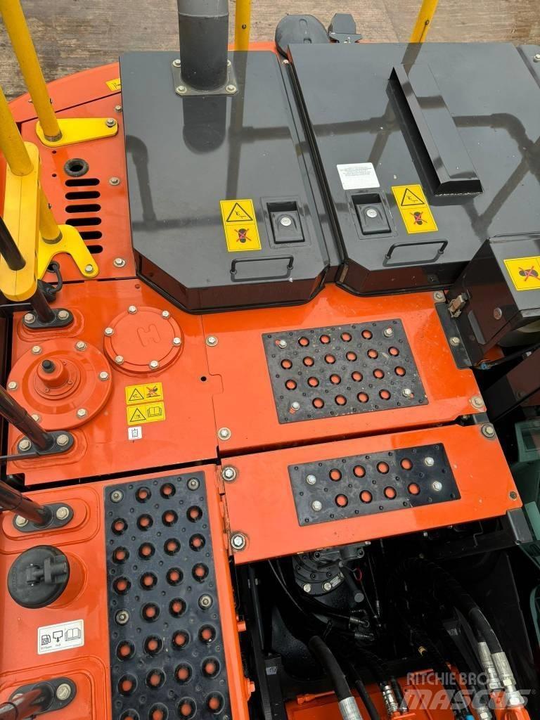 Hitachi ZX 130-7 Bageri gusjeničari