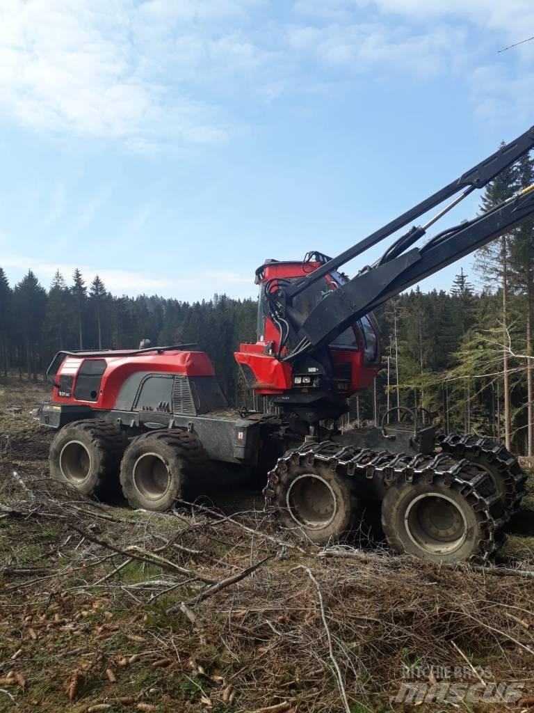 Komatsu 931 XC Harversteri
