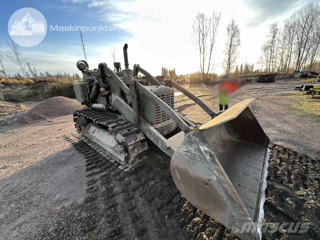 CAT 955 Utovarivači gusjeničari