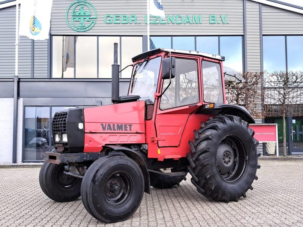 Valmet 405 Traktori