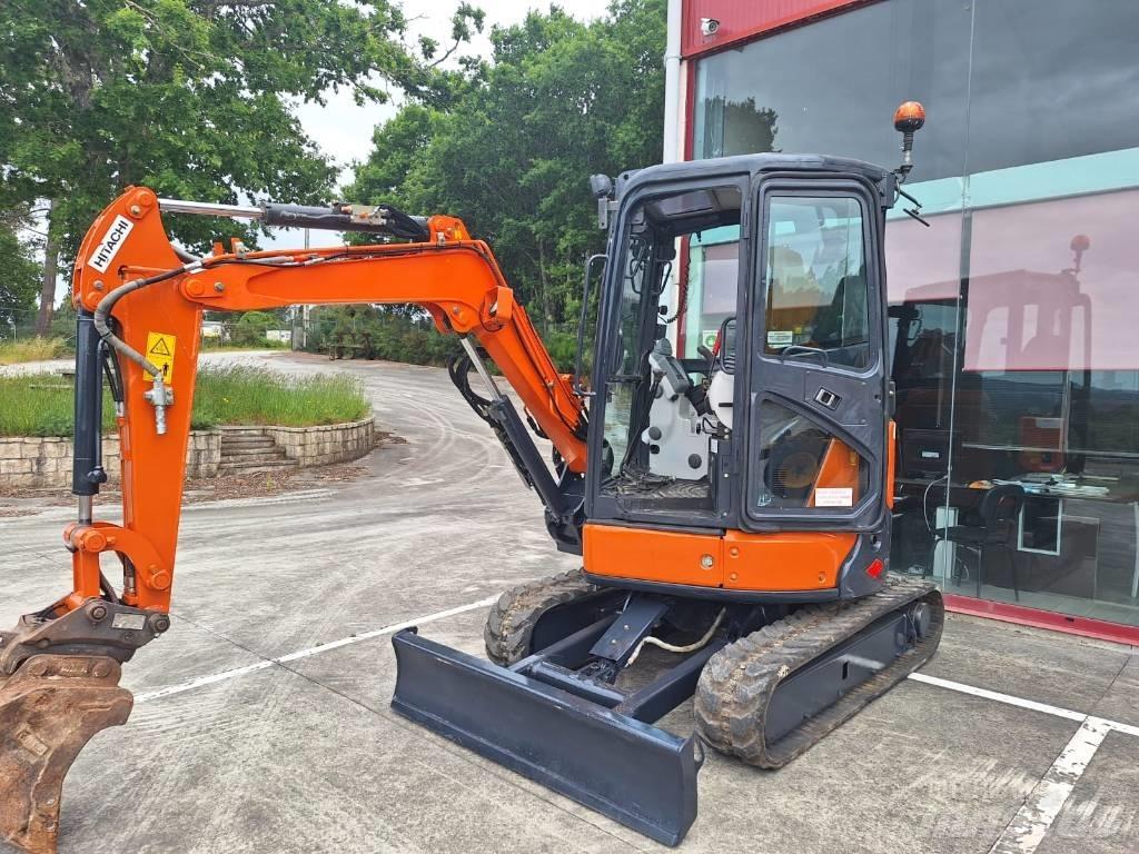 Hitachi ZX33-5A Mini bageri <7t