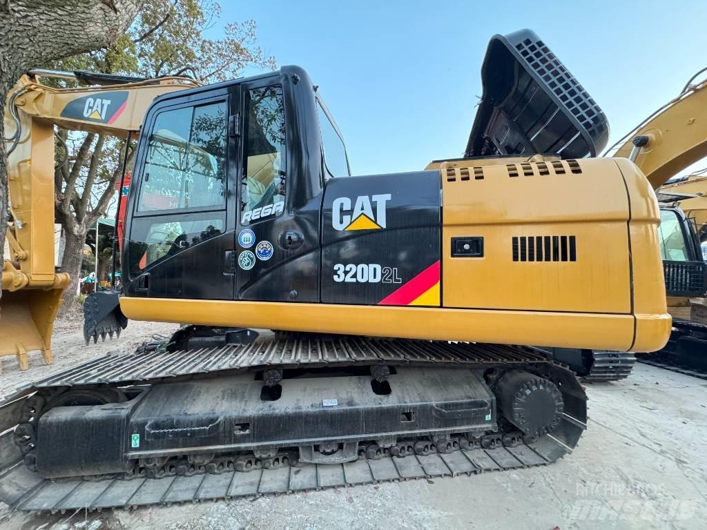 CAT 320D2L Bageri gusjeničari