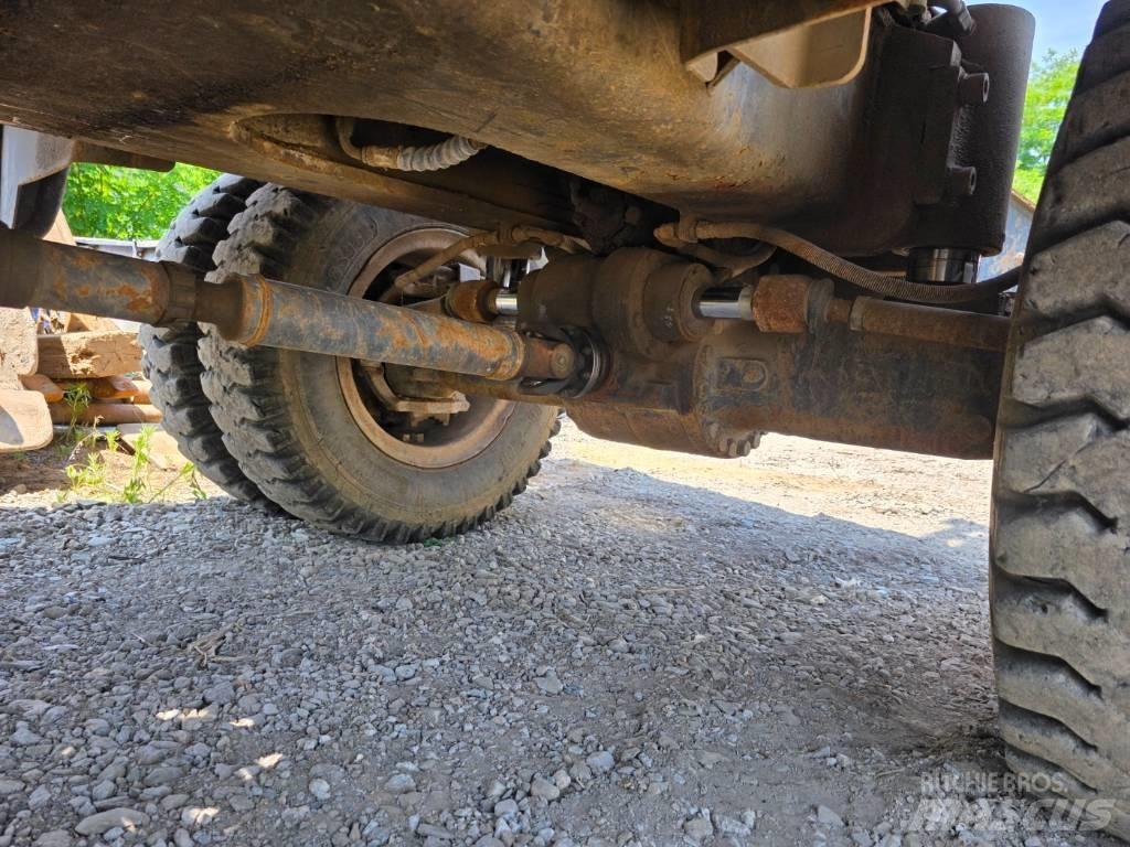 Doosan DX 210 W Bageri na kotačima